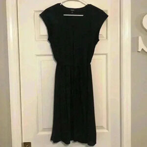 Women’s Vera Wang Dress - Size Small